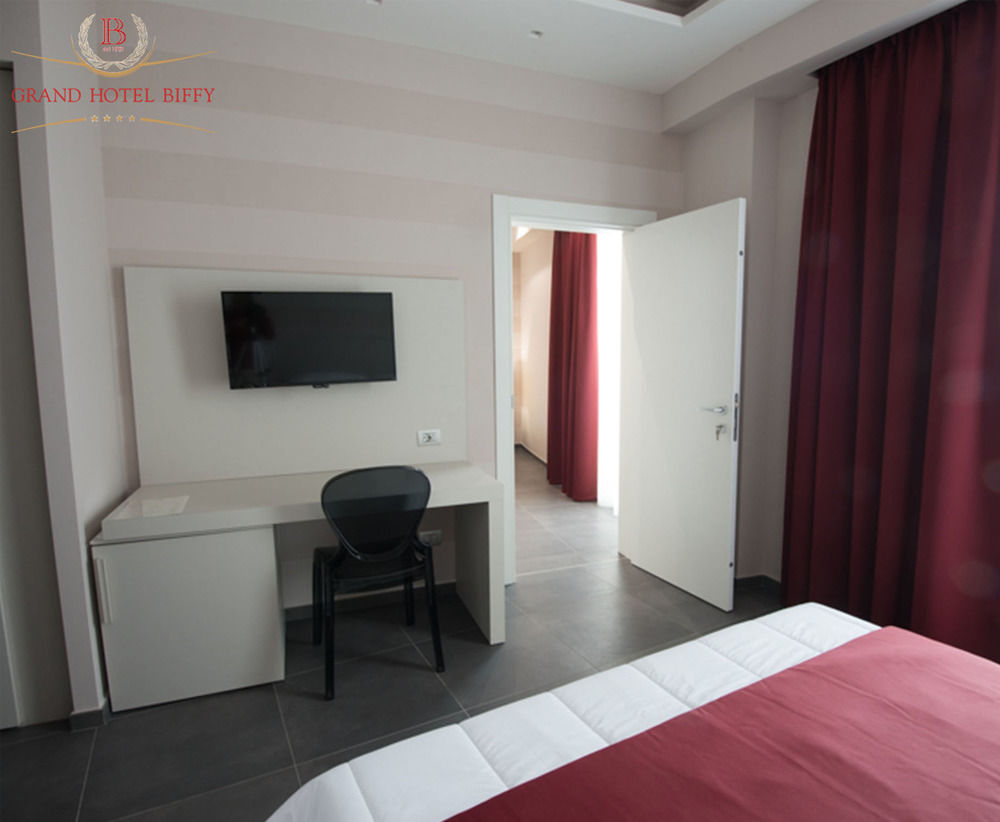 Grand Hotel Biffy Ariano Irpino Exteriör bild